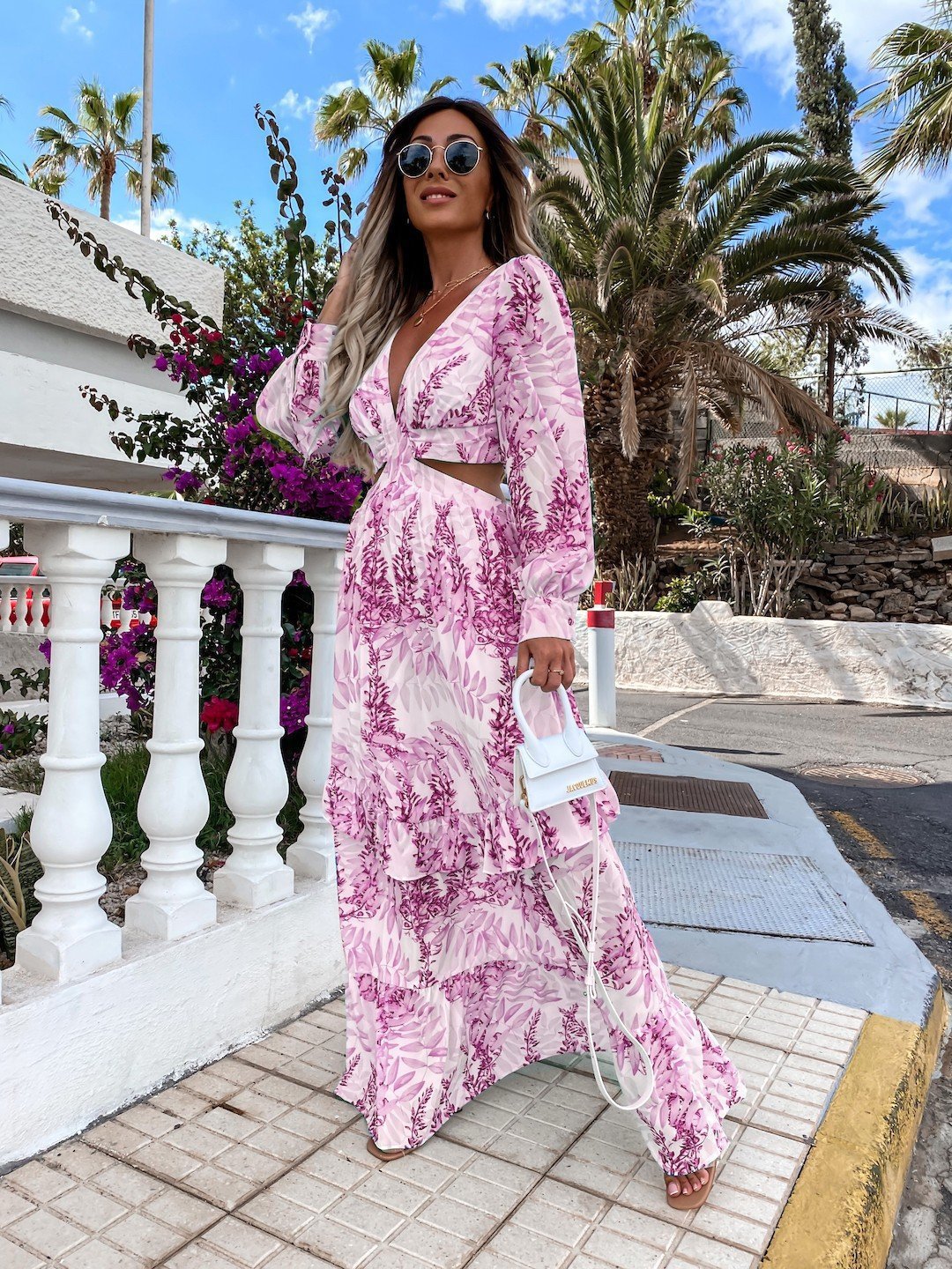 Robe Longue Fleurie Col V